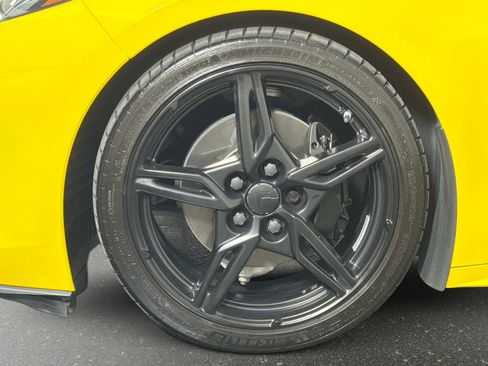 Used 2022 Chevrolet Corvette Stingray Preferred Conv w/ Battery Protection Package RWD image 12