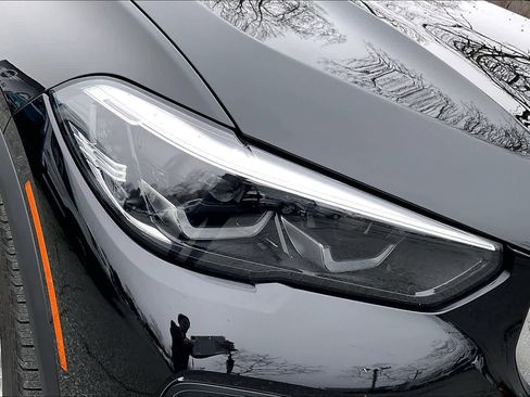 Used 2023 BMW X5 xDrive40i w/ Premium Package image 29