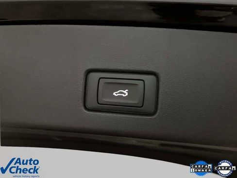 Used 2024 Audi Q4 e-tron Premium RWD image 26