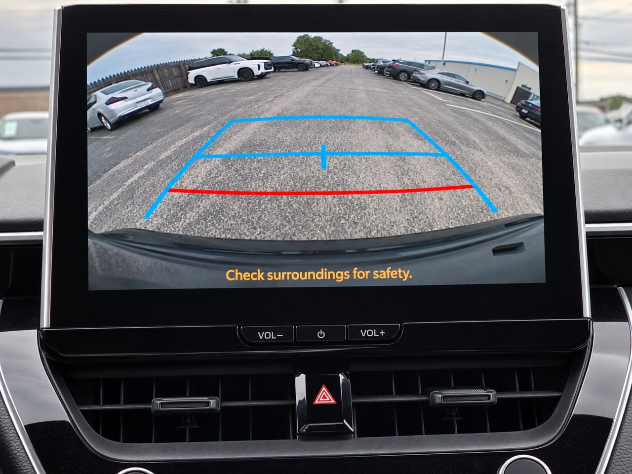 Used 2026 Toyota Corolla SE w/ SE Package FWD image 18