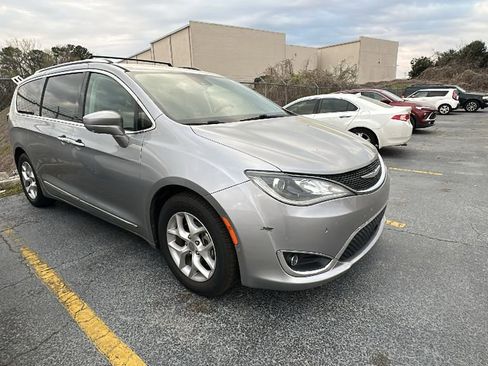 Used 2019 Dodge Grand Caravan GT image 9