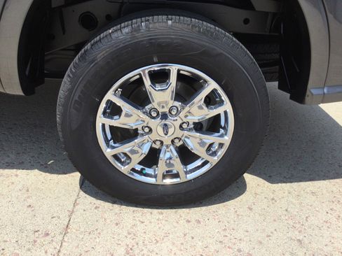 Used 2019 Ford Ranger XLT w/ Equipment Group 302A Luxury image 5