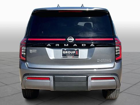 Used 2025 Nissan Armada Platinum Reserve image 4
