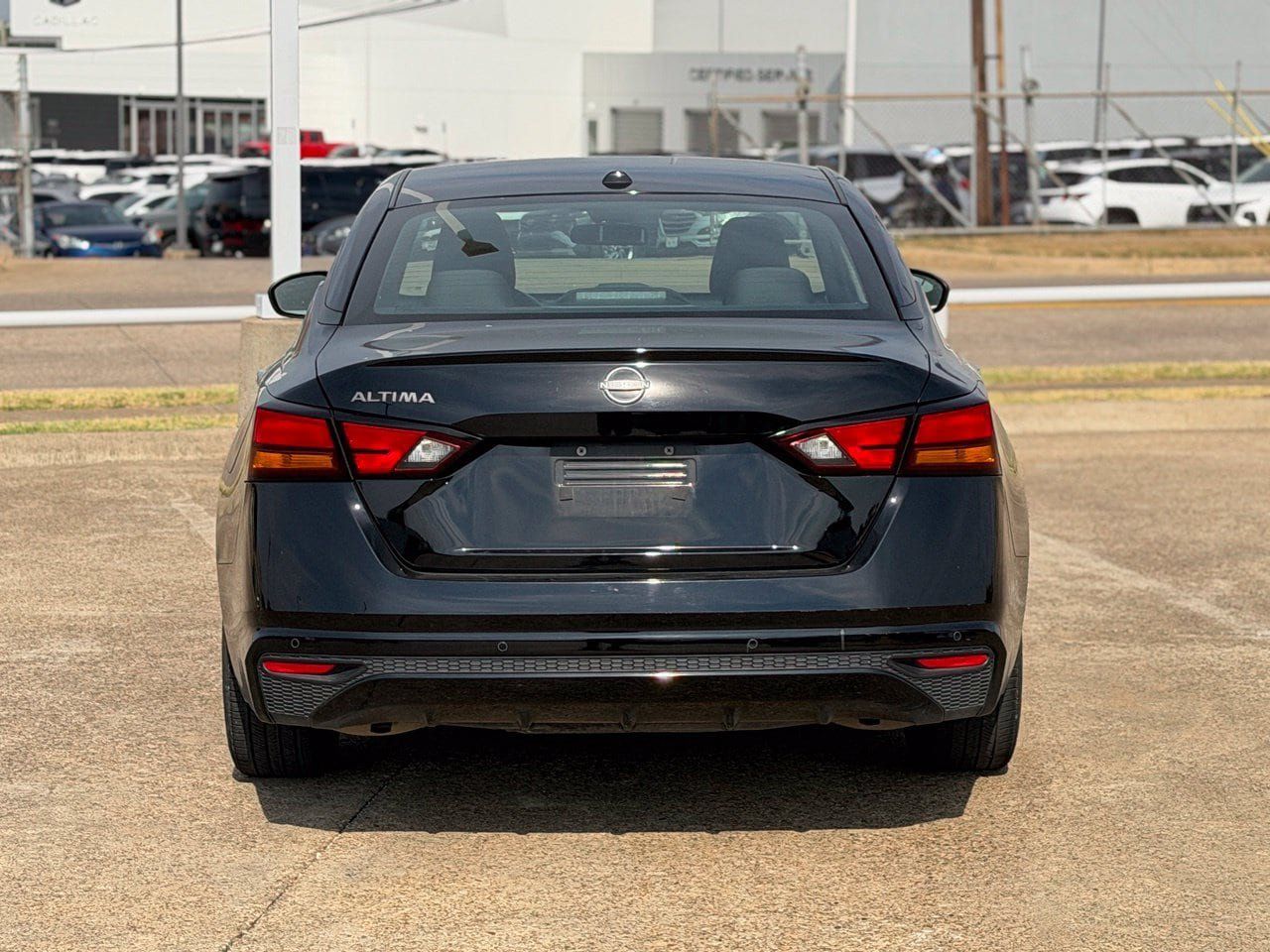 Certified 2025 Nissan Altima 2.5 SV FWD image 6