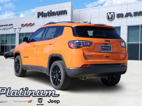 New 2026 Jeep Compass Latitude AWD/4WD image 4