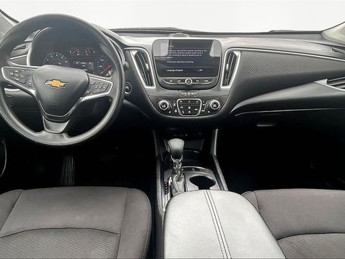 Used 2025 Chevrolet Malibu LT image 16