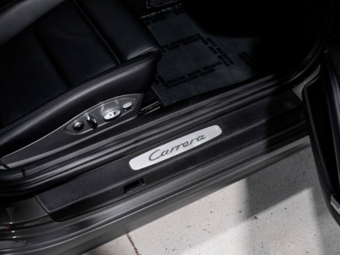 Used 2014 Porsche 911 Carrera image 26