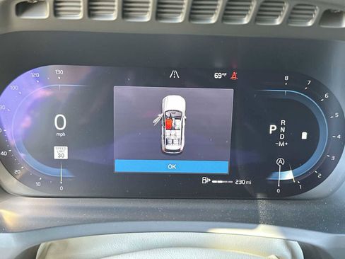 Used 2025 Volvo XC90 B6 Plus w/ Protection Package Premier image 25