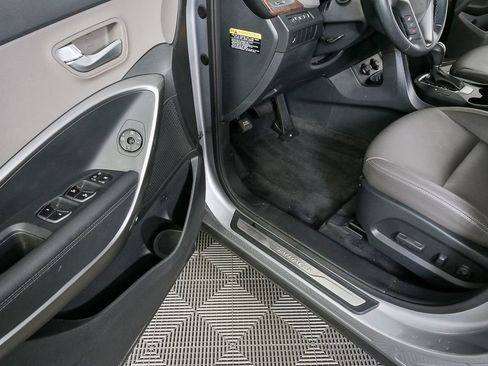 Used 2019 Hyundai Santa Fe XL SE w/ SE Premium Package 02 image 8