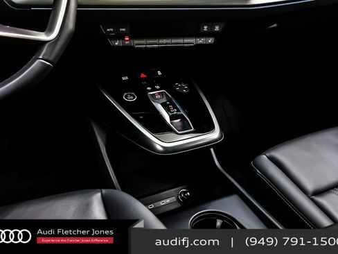 Used 2023 Audi Q4 e-tron Premium Plus w/ Premium Plus image 6