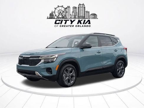 Certified 2024 Kia Seltos S FWD image 2