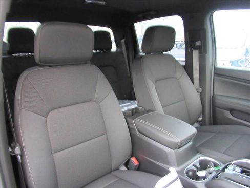 New 2026 GMC Canyon Elevation w/ Convenience Package image 10