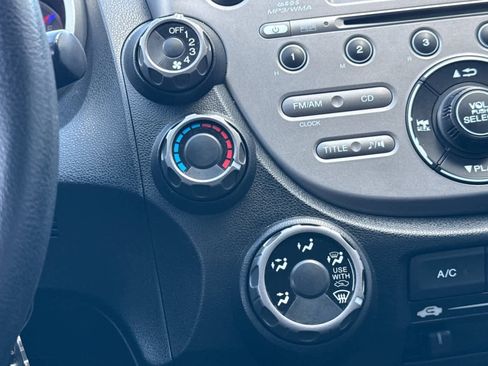 Used 2013 Honda Fit image 20