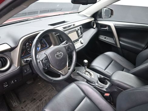 Used 2014 Toyota RAV4 Limited AWD/4WD image 19