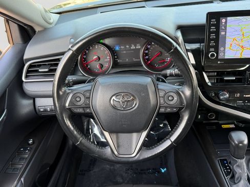 Used 2022 Toyota Camry XSE w/ Navigation Package FWD image 17