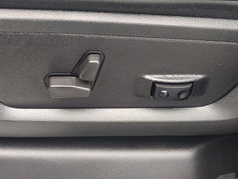 Certified 2022 RAM 3500 Limited image 23