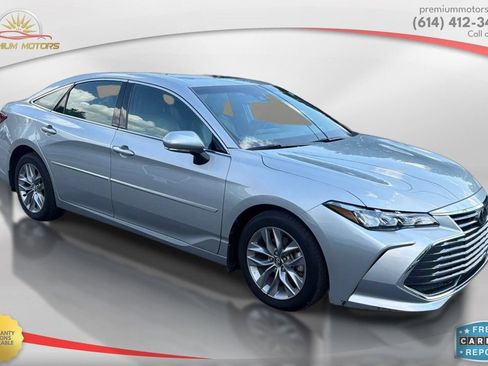 Used 2019 Toyota Avalon XLE w/ Moonroof Package FWD image 7