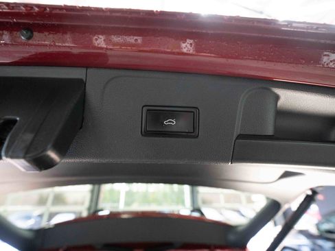 Used 2019 Volkswagen Atlas SEL image 29