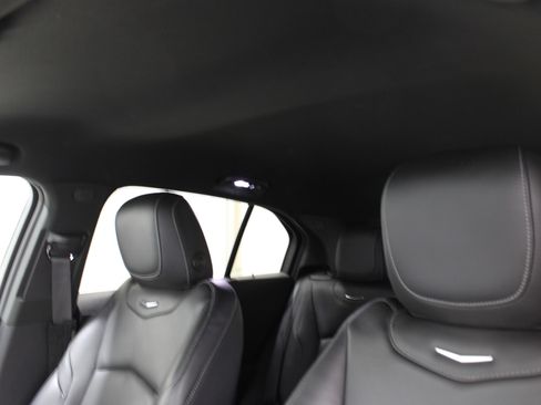 Used 2025 Cadillac XT4 Premium Luxury image 26