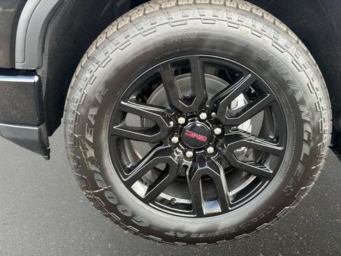 New 2026 GMC Sierra 1500 Elevation w/ Elevation Select Package AWD/4WD image 10