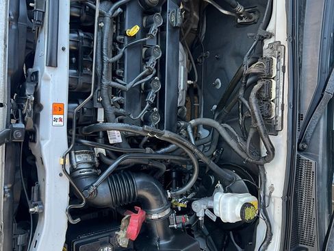 Used 2012 Ford Escape XLS FWD image 21