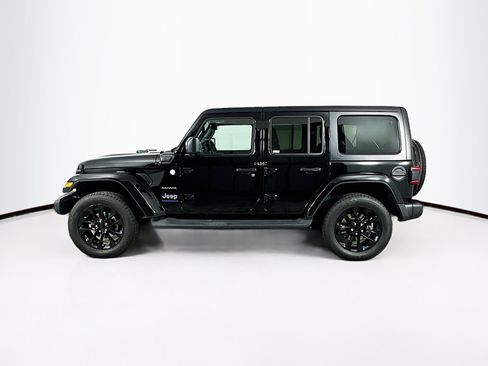 Used 2023 Jeep Wrangler Sahara w/ Cold Weather Group image 4
