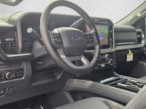 New 2026 Ford F250 Lariat w/ Lariat Ultimate Package image 3