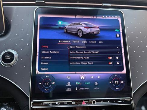 Used 2022 Mercedes-Benz EQS 450+ Sedan image 31