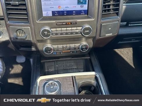 Used 2020 Ford Expedition Max Limited w/ Equipment Group 302A image 32