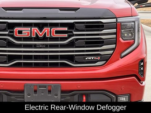 Used 2025 GMC Sierra 1500 AT4 w/ AT4 Premium Package image 11