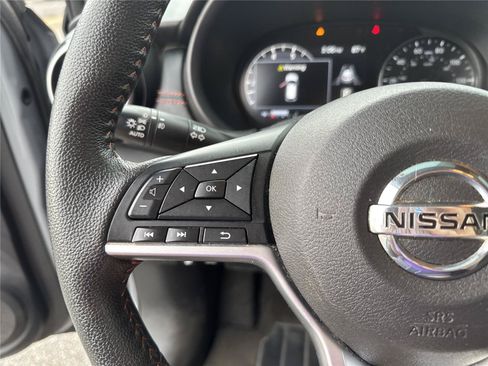 Used 2021 Nissan Kicks SR w/ SR Premium Package FWD image 22