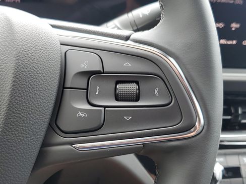 New 2026 Buick Envista Sport Touring w/ Convenience I Package FWD image 25