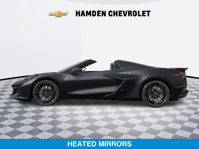 Used 2025 Chevrolet Corvette Z06 w/ Stealth Interior Trim Package RWD image 3