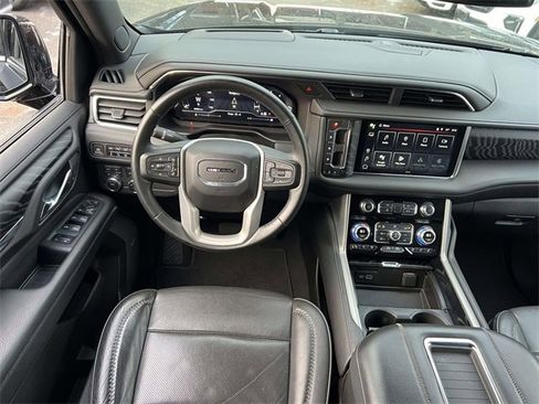 Certified 2023 GMC Yukon Denali image 15