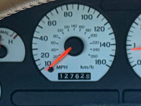 Used 1994 Ford Mustang Cobra image 28