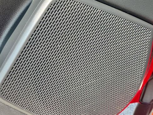 Used 2023 Kia Soul LX w/ LX Technology Package FWD image 14