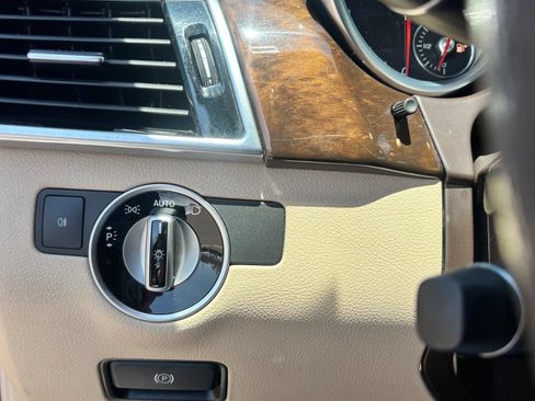 Used 2017 Mercedes-Benz GLE 350 image 28