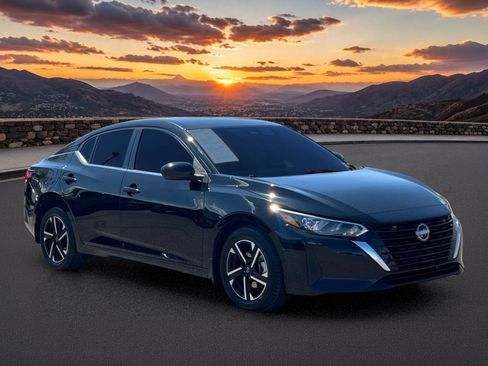 Used 2024 Nissan Sentra SV FWD image 7