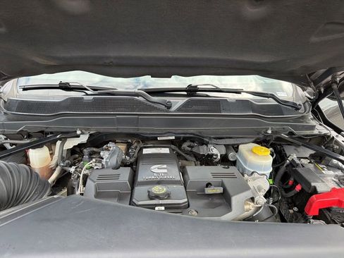 Used 2022 RAM 3500 Tradesman AWD/4WD image 16