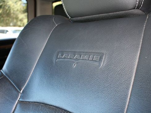 Used 2014 RAM 1500 Laramie RWD image 23