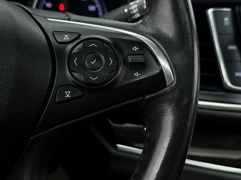 Used 2019 Buick Enclave Premium w/ Experience Buick Package image 33