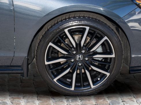 Certified 2025 Honda Accord Touring image 41