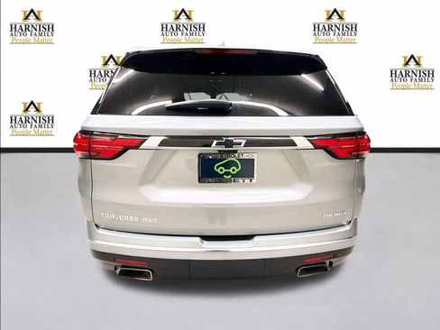 Used 2023 Chevrolet Traverse Premier AWD/4WD image 7