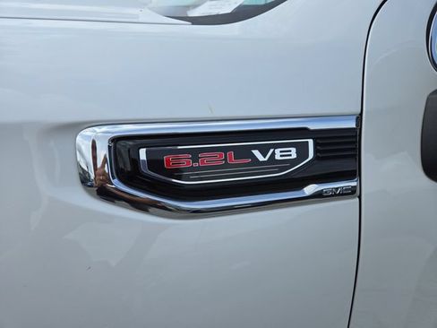 Used 2019 GMC Sierra 1500 SLT w/ SLT Premium Plus Package AWD/4WD image 43