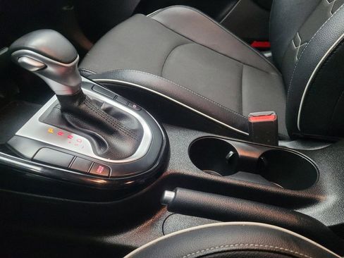 Used 2023 Kia Forte GT-Line image 26