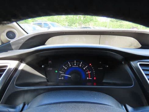 Used 2013 Honda Civic EX-L image 22