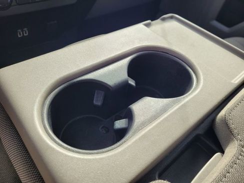 Used 2020 Ford F150 XLT image 21