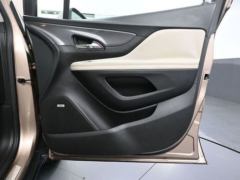 Used 2018 Buick Encore Premium image 43