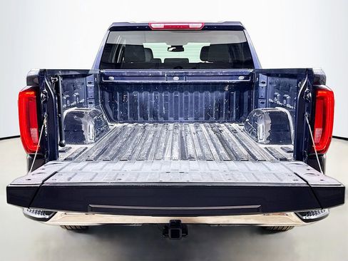 Used 2025 GMC Sierra 1500 SLT image 23