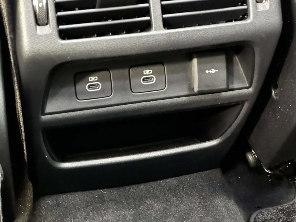 Used 2025 Land Rover Discovery Sport S AWD/4WD image 15